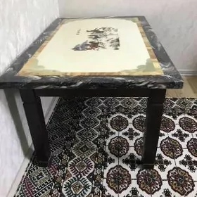 стол мраморный