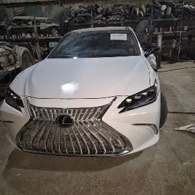 Lexus ES 350 2021
