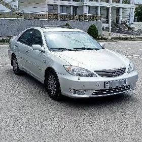 Toyota Camry 2005