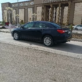 Chrysler 200 2012