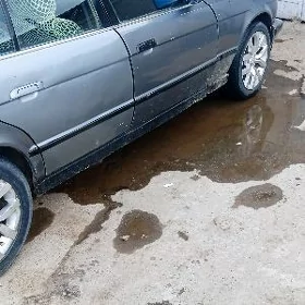 BMW E34 1988