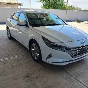 Hyundai Elantra 2023