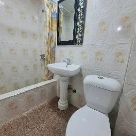 10 mkr 1etaj 1 komnat