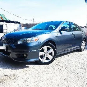 Toyota Camry 2011