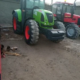 John Deere 2012