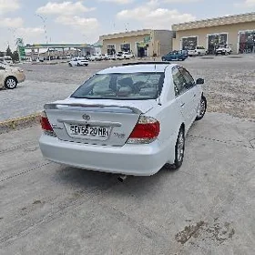 Toyota Camry 2005