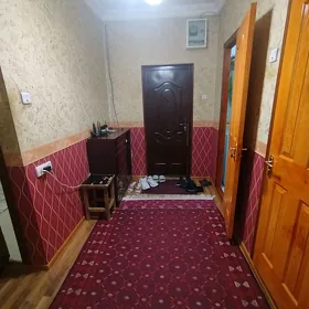 Мир 2 9/1 этаж 2 ком