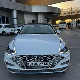Hyundai Sonata 2022