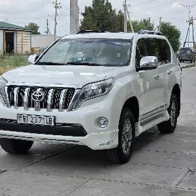 Toyota Land Cruiser Prado 2014