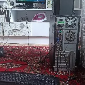 Damaşny kompyuter Windows 7