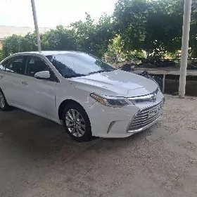 Toyota Avalon 2018