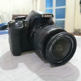 Canon 650D