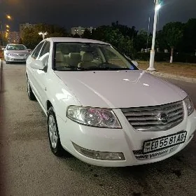 Nissan Sunny 2011