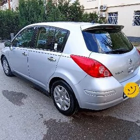 Nissan Versa 2010