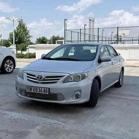 Toyota Corolla 2013
