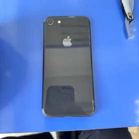 IPHONE 8