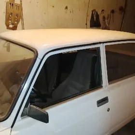 Lada 2107 2000