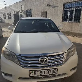 Toyota Avalon 2011