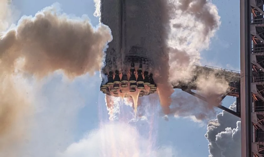 SpaceX успешно испытала Starship — самую большую ракету в истории человечества - img 3