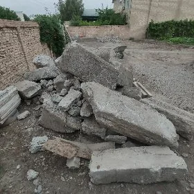 Betonnyý blok bud kamen