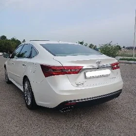 Toyota Avalon 2018