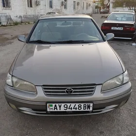 Toyota Camry 1999