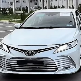 Toyota Camry 2022