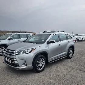 Toyota Highlander 2018