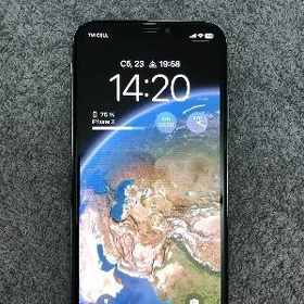 iPhone X