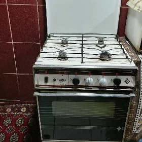 Газовая плита.