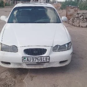 Hyundai Sonata 1998