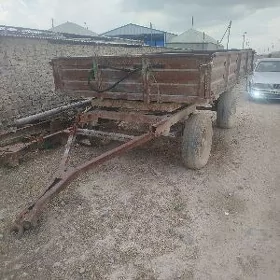 MTZ 82 2012