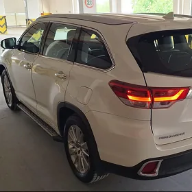 Toyota Highlander 2018