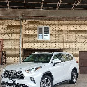Toyota Highlander 2022