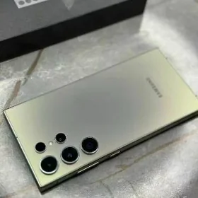 Samsung S24 Ultra. 12/256