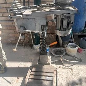 Swerlo drel stanok tokarnyi