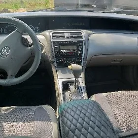 Toyota Avalon 2002