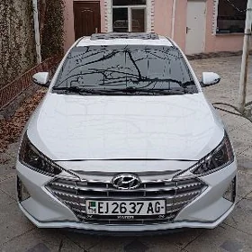 Hyundai Elantra 2020