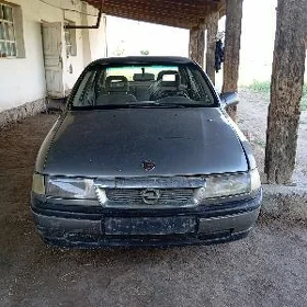 Opel Vectra 1989