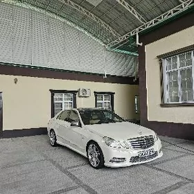 Mercedes-Benz E350 2013