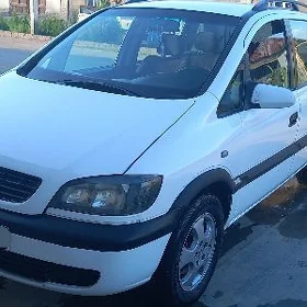 Opel Zafira 1999
