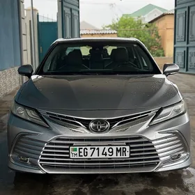 Toyota Camry 2020