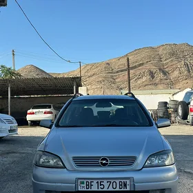 Opel Astra 2000