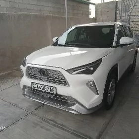 Toyota Corolla Cross 2024