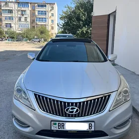 Hyundai Azera 2012