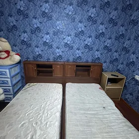 кровати