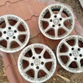 15 tayota disga