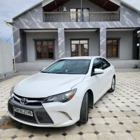 Toyota Camry 2016