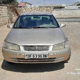 Toyota Camry 1999