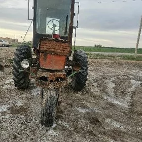 MTZ T-28 1990
